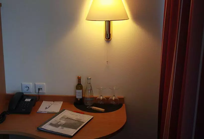 Hotelli De France  Centre Français De Berlin