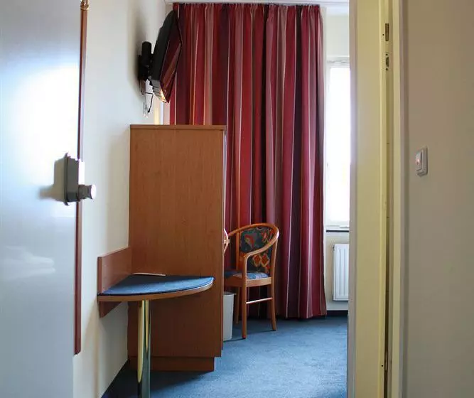 Hotelli De France  Centre Français De Berlin