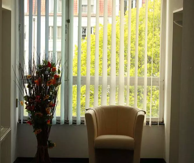 Hotelli De France  Centre Français De Berlin