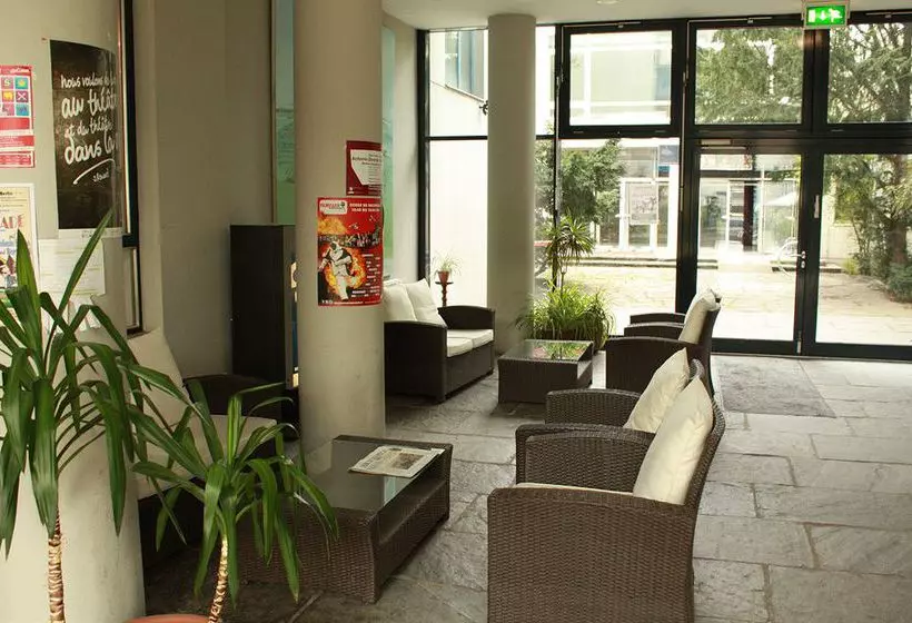 Hotelli De France  Centre Français De Berlin