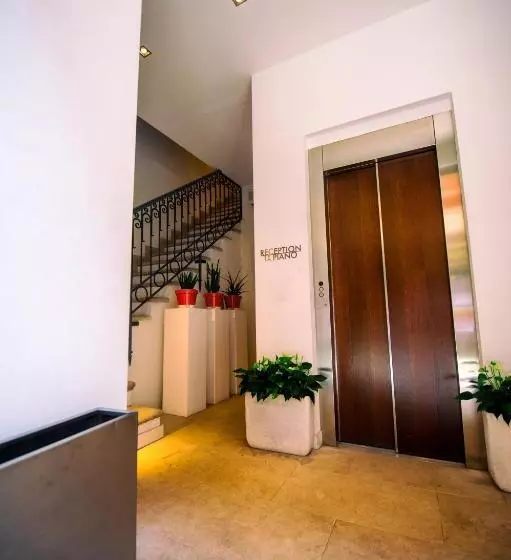 هتل Escalus Luxury Suites Verona