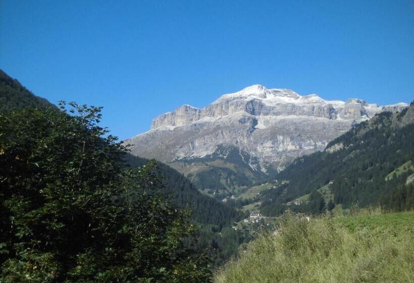 בית מלון כפרי Evaldo