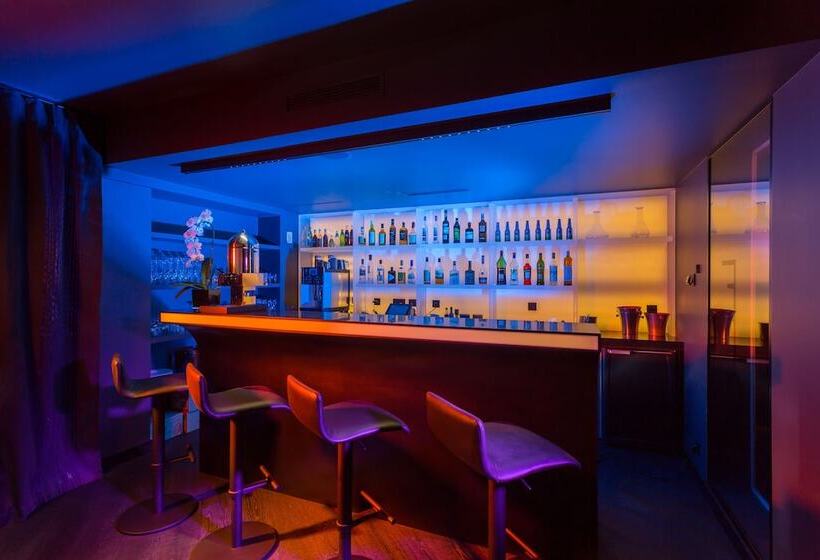 ホテル Hôtel Félicien & Spa