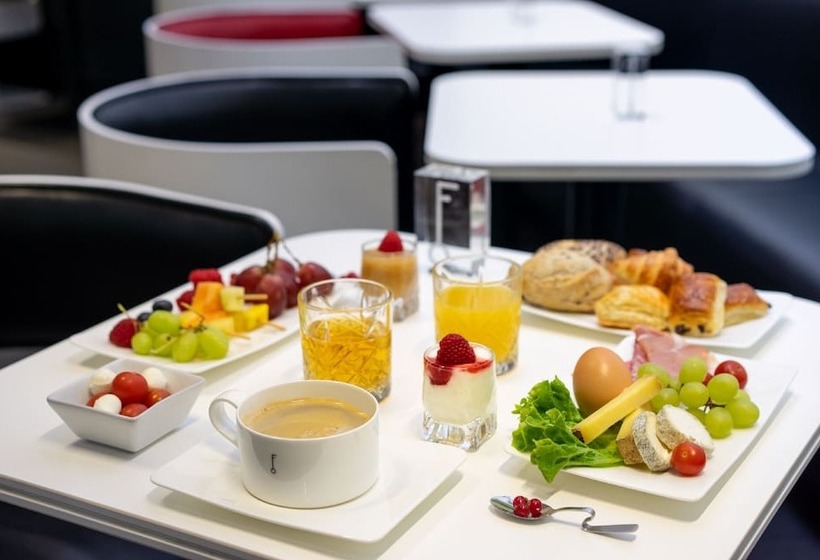 ホテル Hôtel Félicien & Spa