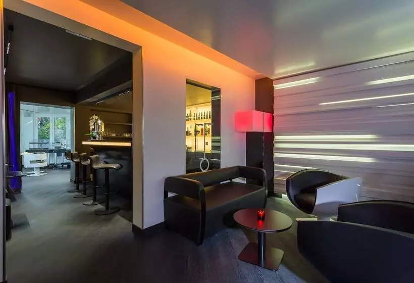 ホテル Hôtel Félicien & Spa