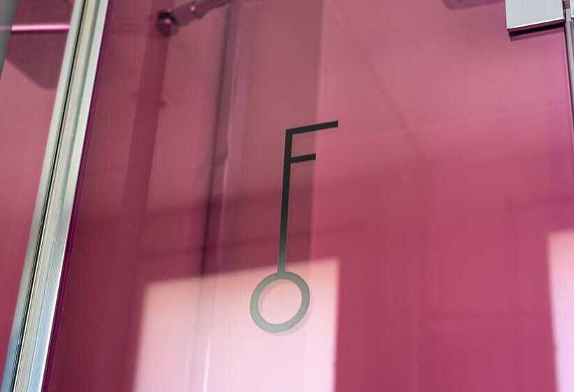 ホテル Hôtel Félicien & Spa