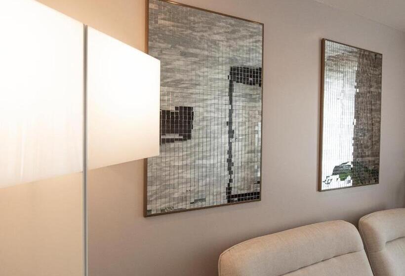 ホテル Hôtel Félicien & Spa