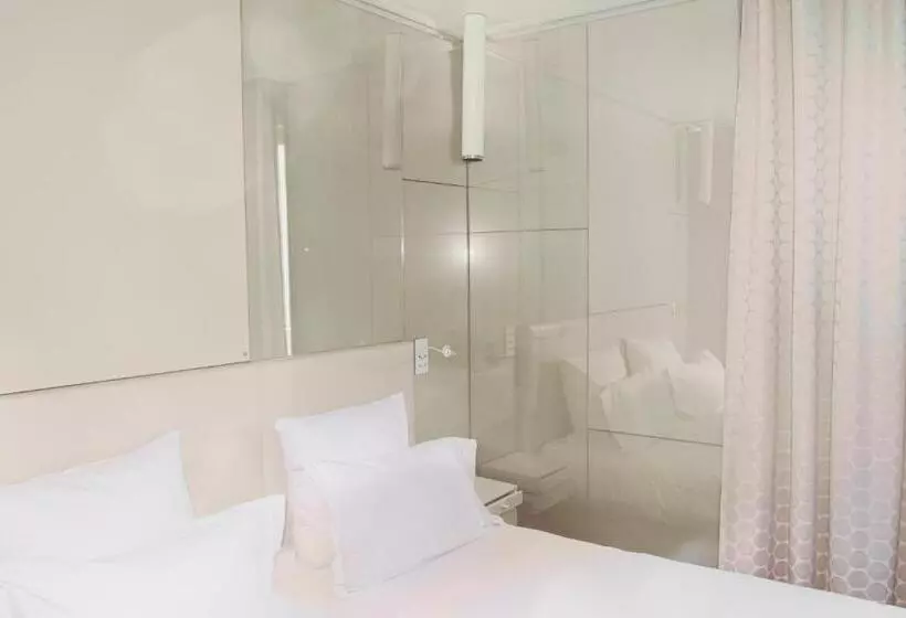 ホテル Hôtel Félicien & Spa