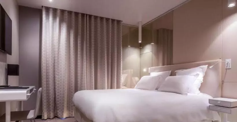 ホテル Hôtel Félicien & Spa