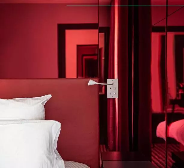 ホテル Hôtel Félicien & Spa