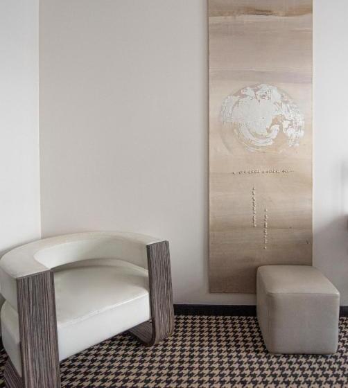 ホテル Hôtel Félicien & Spa