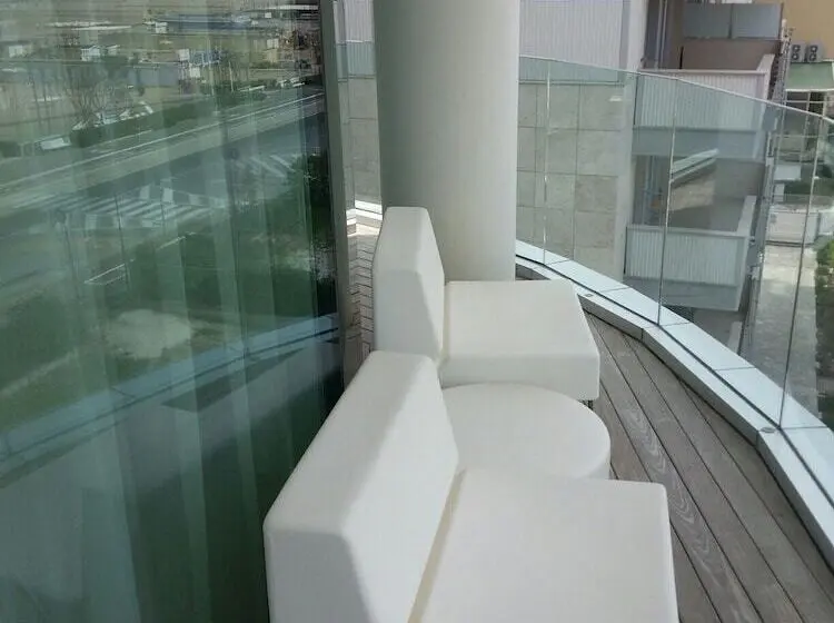 Hotel I-Suite