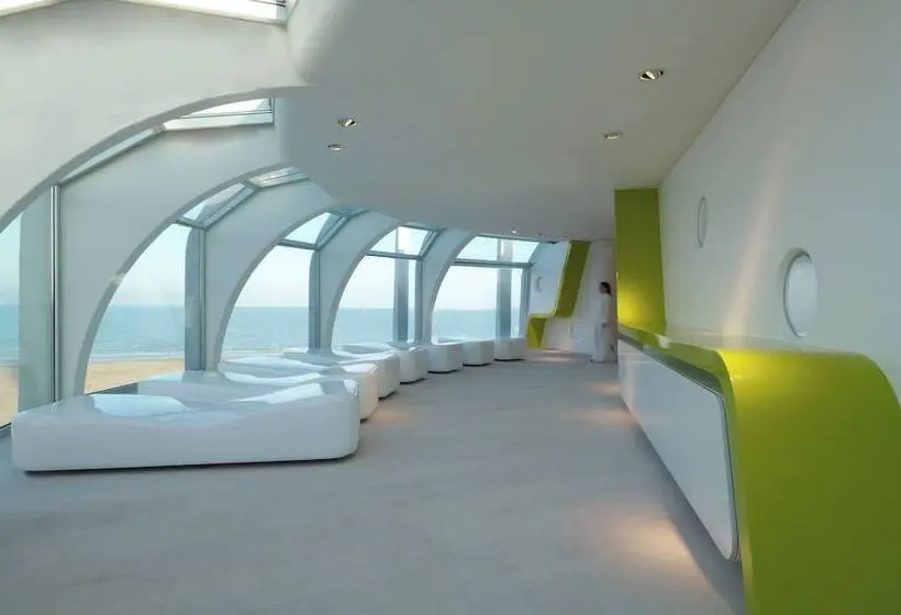 Hotel I-Suite