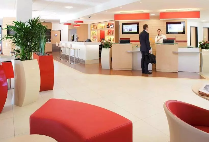 Отель Ibis Bayeux Port En Bessin