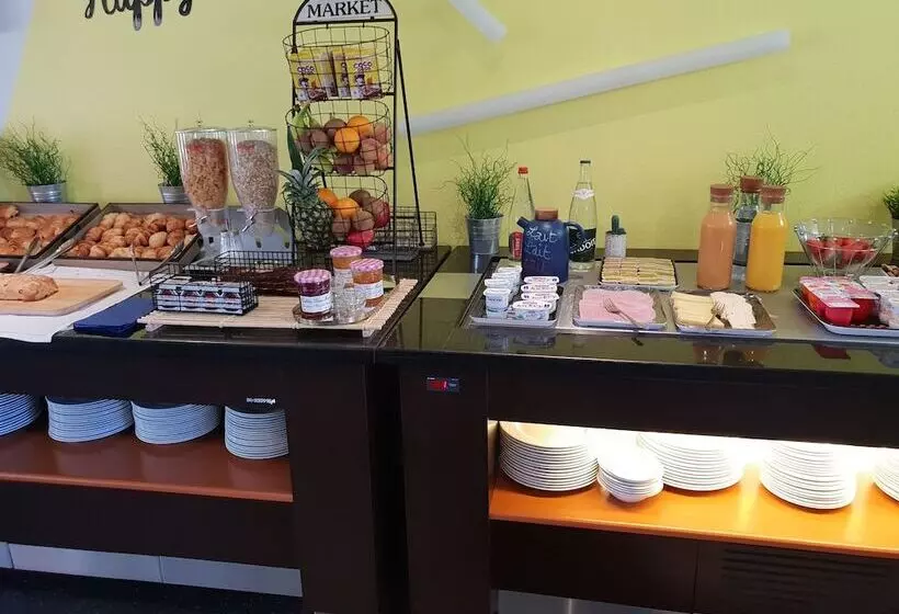 Отель Ibis Styles Marseille Plan De Campagne