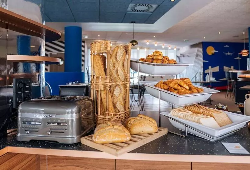 בית מלון כפרי Ibis Styles Nice Aéroport Arénas