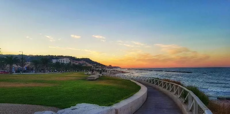 ホテル La Perla Preziosa