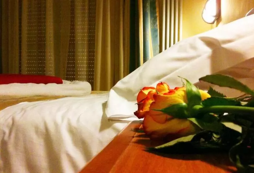 ホテル La Perla Preziosa