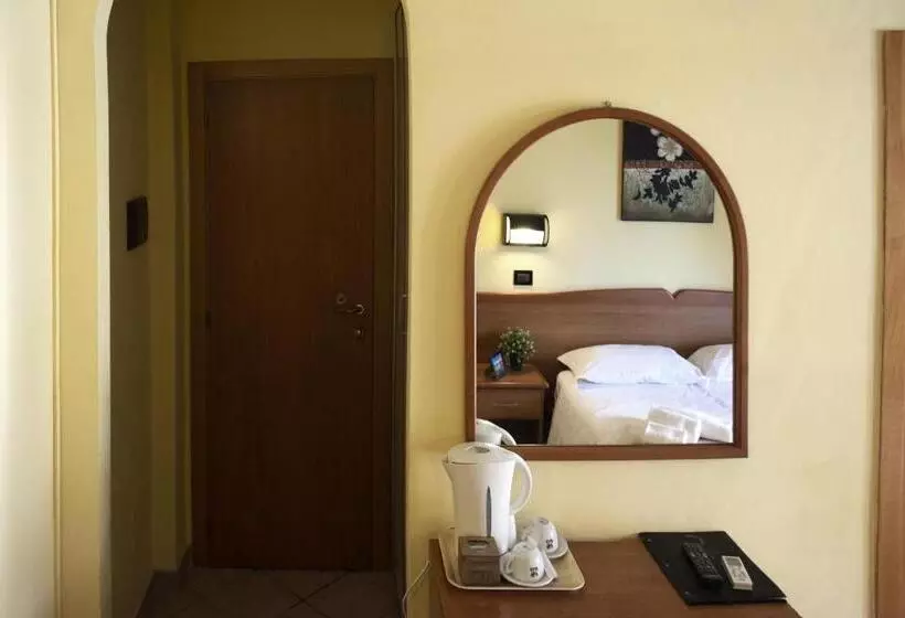 ホテル La Perla Preziosa