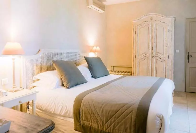 Отель Le Mas De La Rose Teritoria