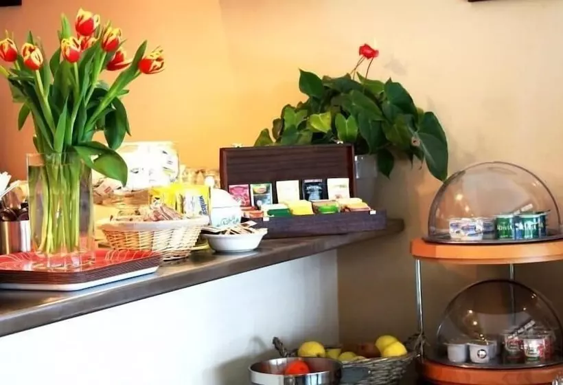 Отель Le Richiardi