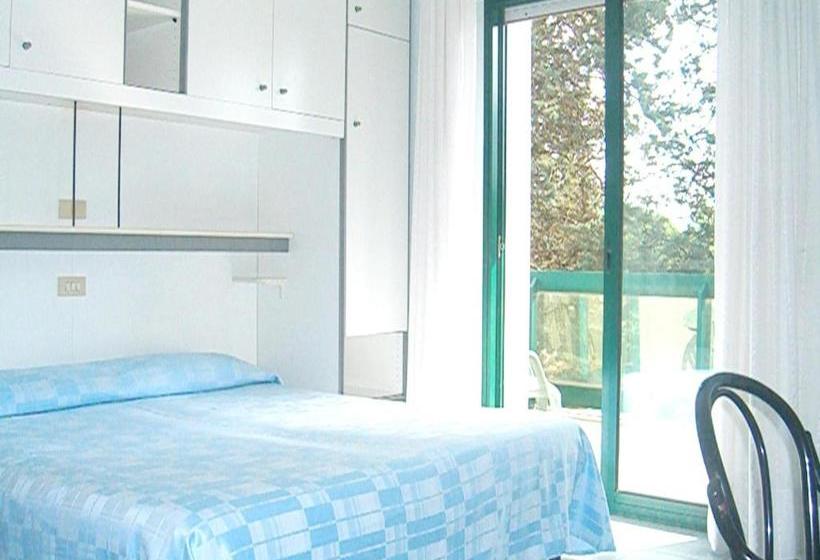 هتل New Tiffany's Park