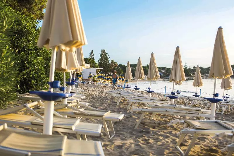 Отель Nicolaus Club Fontane Bianche