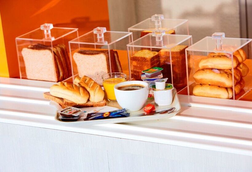 호텔 Premiere Classe Charleville Mezieres