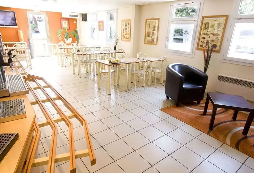 فندق Premiere Classe Le Blanc Mesnil