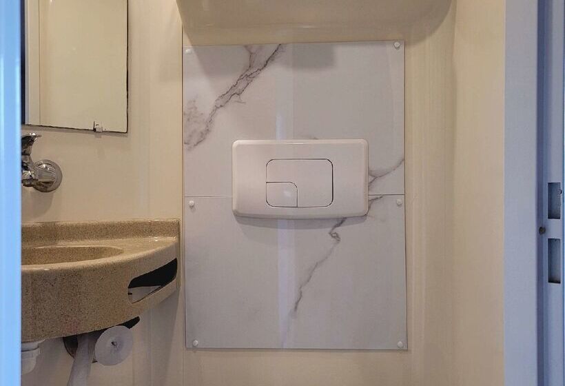 Hotel Premiere Classe Metz Nord   Semecourt