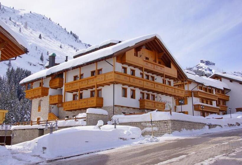 ホテル Residence Baita Antlia