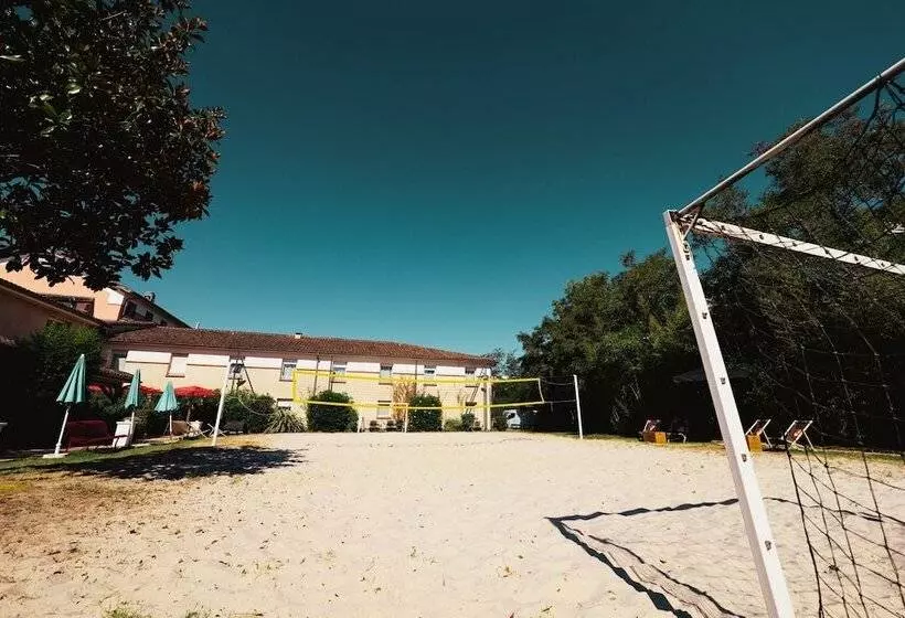 هتل Sporting House