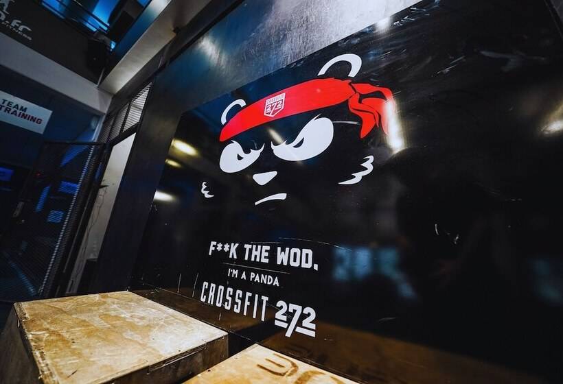 هتل Sporting House