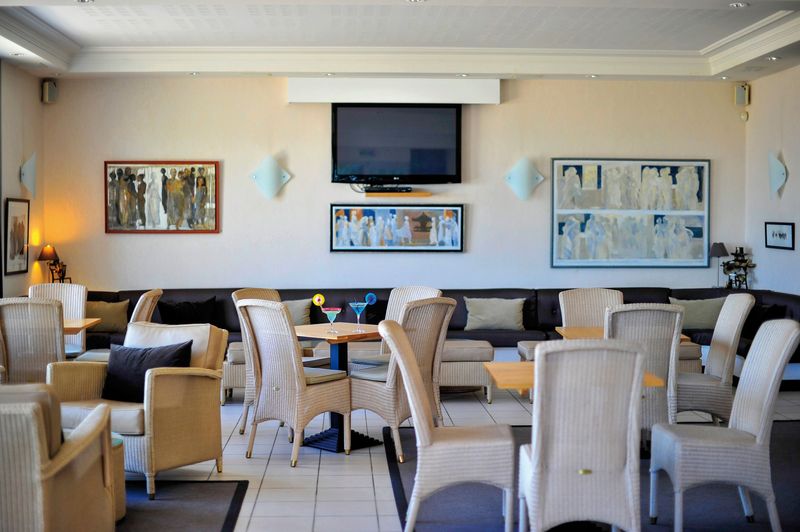 هتل Vacances Bleues Villa Caroline