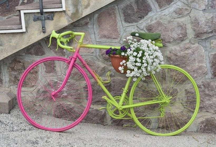 فندق Villa Emilia