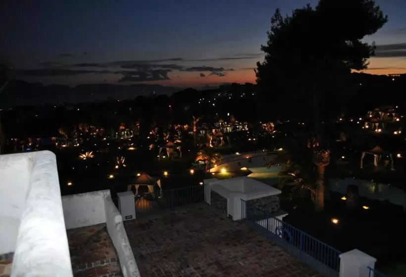 호텔 Villa Rota Resort