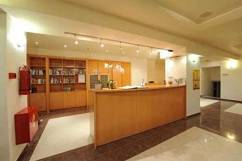 Mary Hotel & Mary Royal Suites