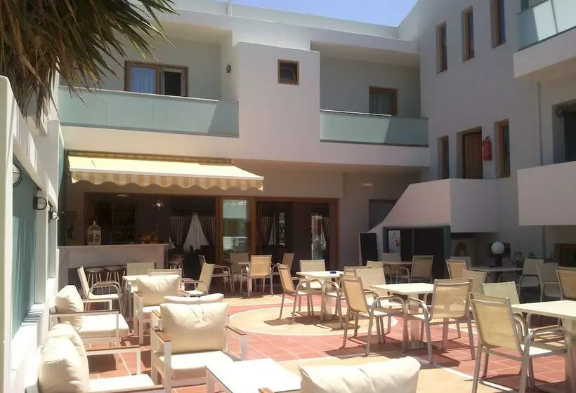 Mary Hotel & Mary Royal Suites