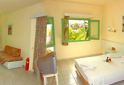 فندق Minos Village