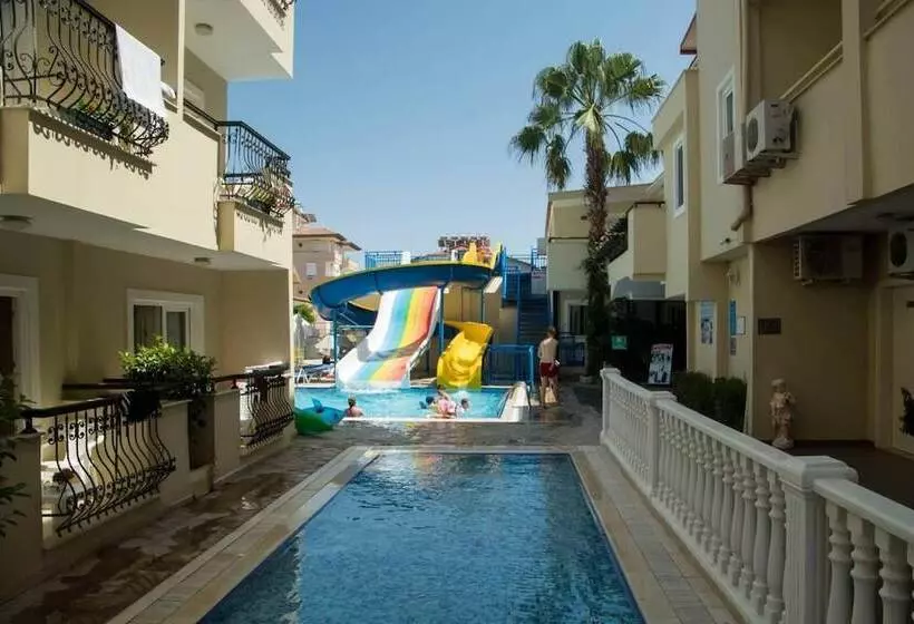 Sun City Apartments & Hotel