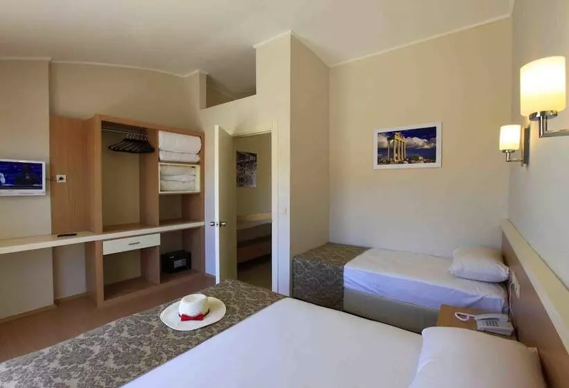 Sun City Apartments & Hotel