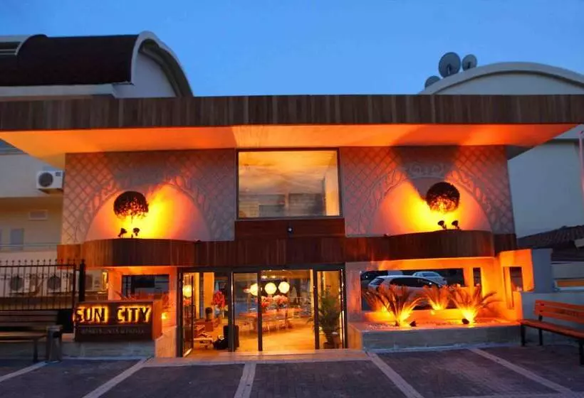 Sun City Apartments & Hotel