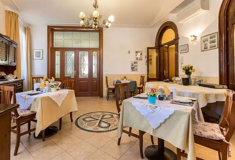 Bed And Breakfast Casa Delle Rose Lido Venezia