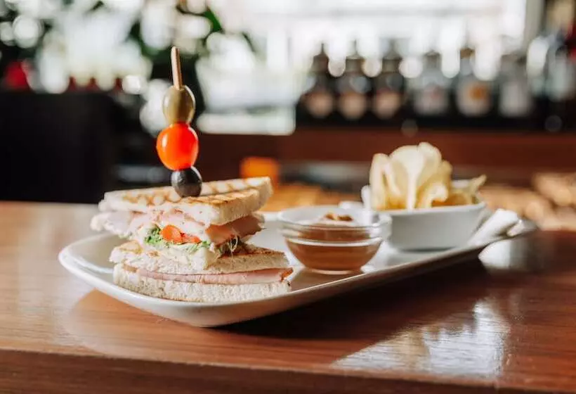 Heinhotel Vienna Airport