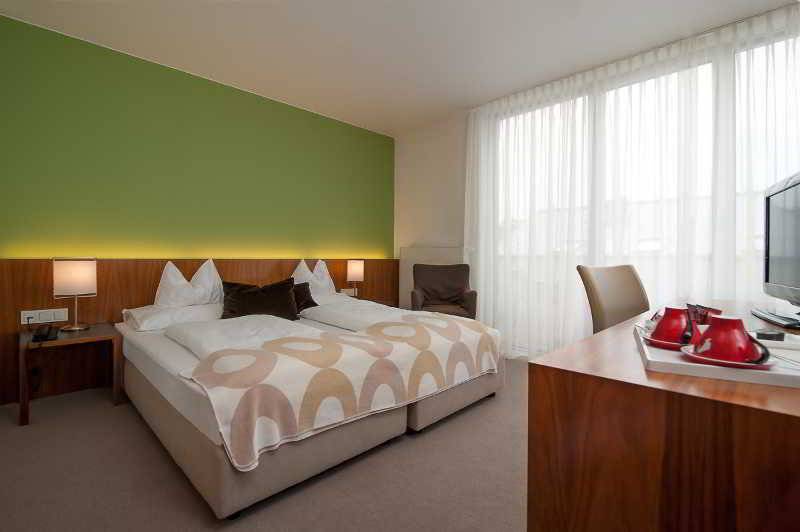 Heinhotel Vienna Airport