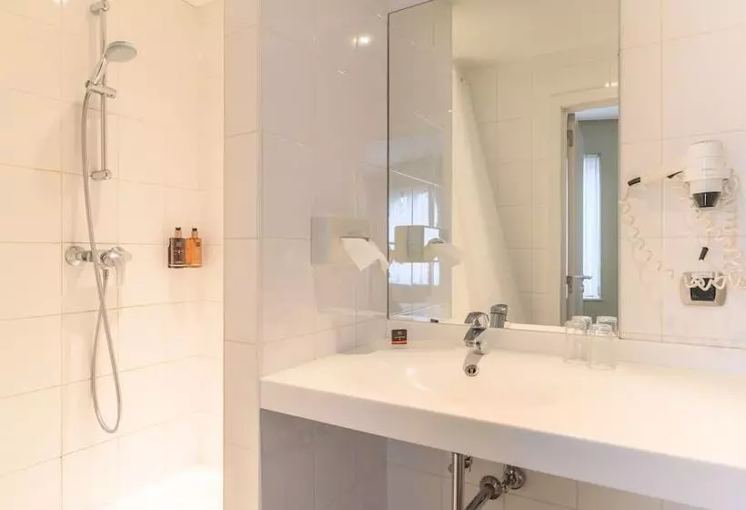 هتل Alma Grand Place