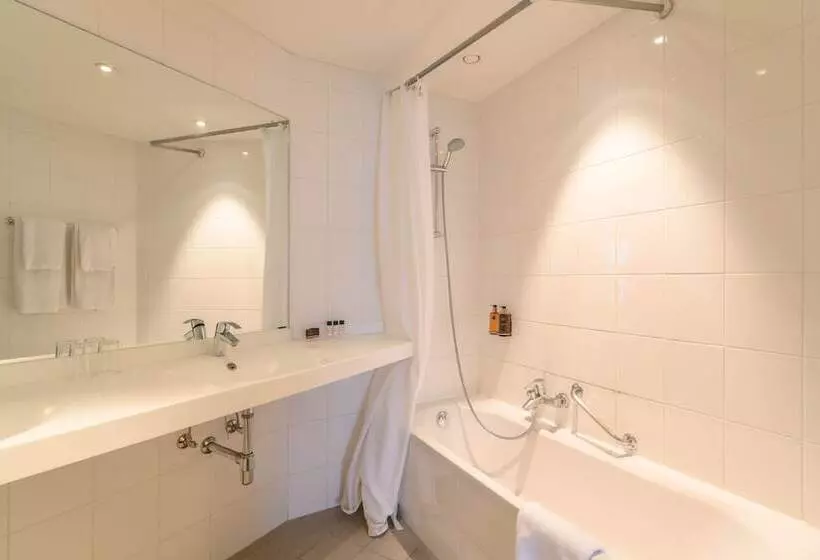 هتل Alma Grand Place