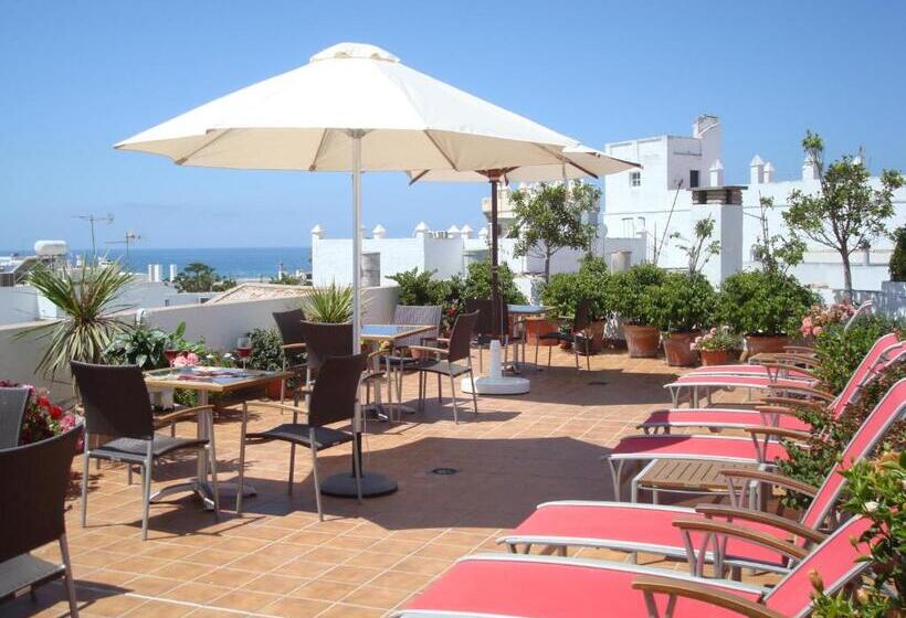 هتل Almadraba Conil