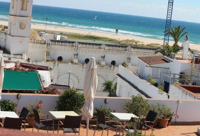 هتل Almadraba Conil