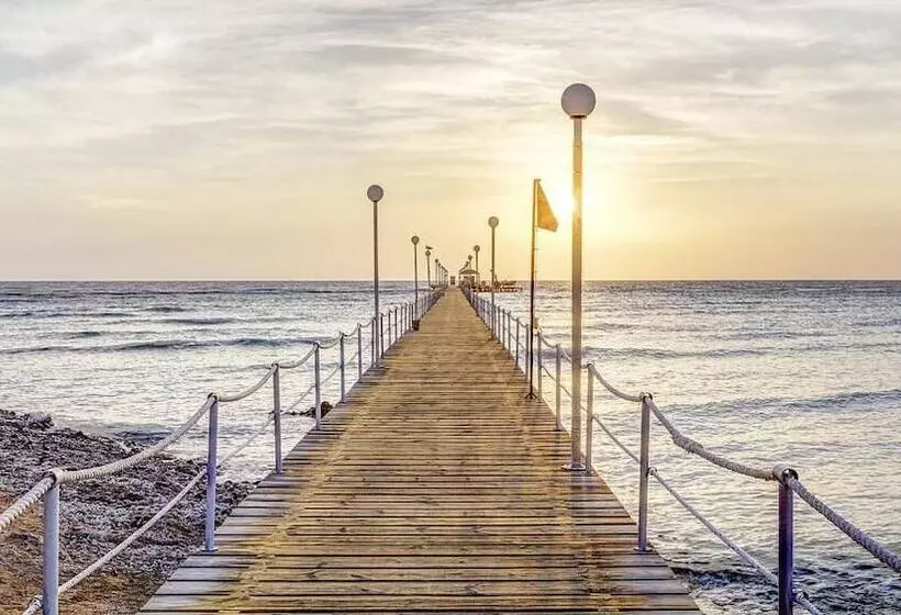 هتل Tui Magic Life Kalawy